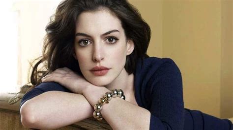 Anne Hathaway Nude Photos and Porn Video – LEAKED